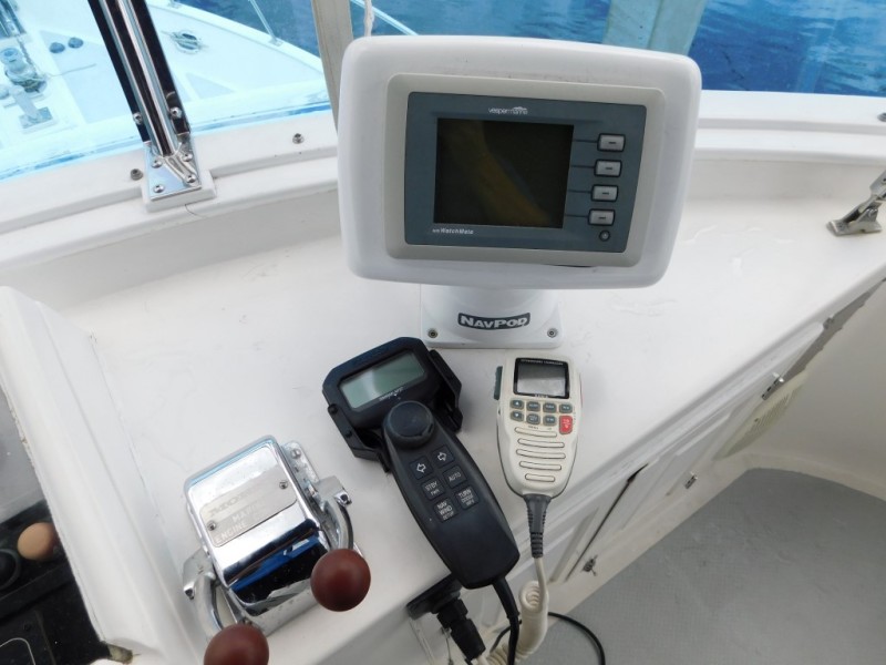 2005 DeFever Cockpit motor yacht