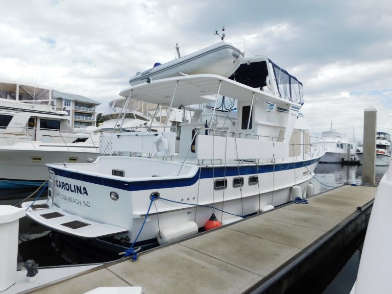 2005 DeFever Cockpit motor yacht