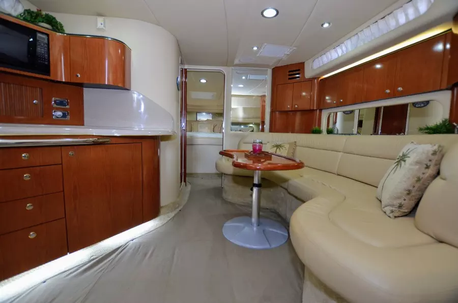 2002 Sea Ray 38 Sundancer
