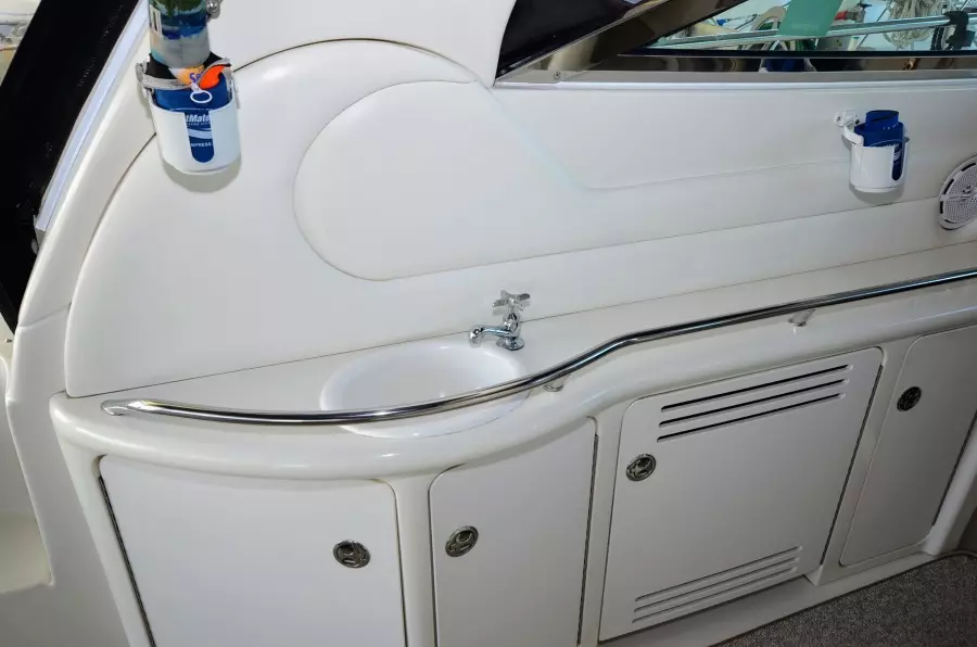 2002 Sea Ray 38 Sundancer