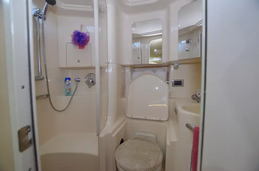 2002 Sea Ray 38 Sundancer