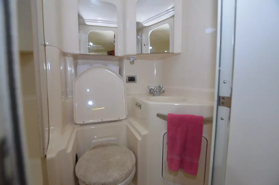 2002 Sea Ray 38 Sundancer