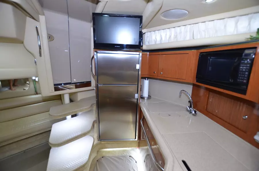 2002 Sea Ray 38 Sundancer