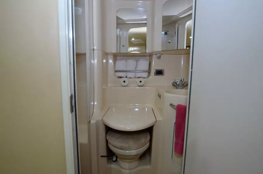 2002 Sea Ray 38 Sundancer