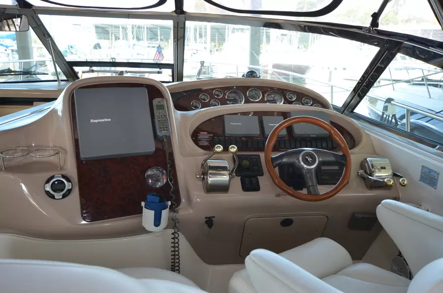 2002 Sea Ray 38 Sundancer