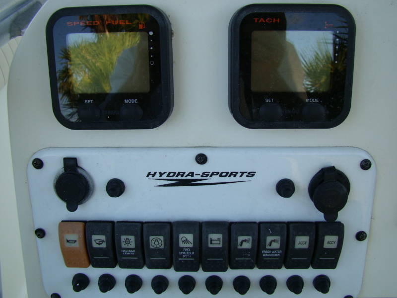 2009 Hydra-Sports 2200 CC
