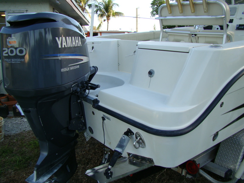 2009 Hydra-Sports 2200 CC