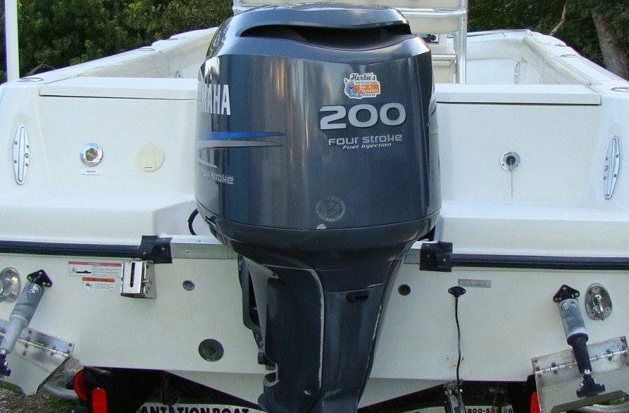 2009 Hydra-Sports 2200 CC