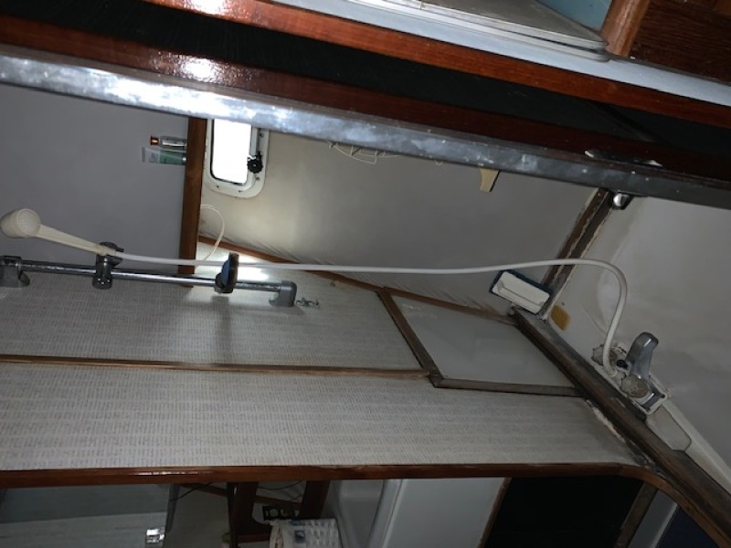 1988 Bayliner 3818