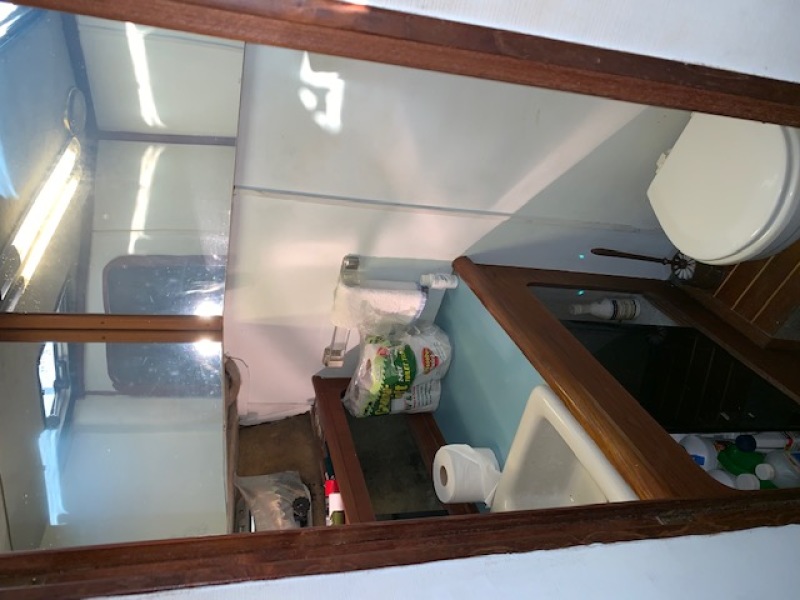 1988 Bayliner 3818