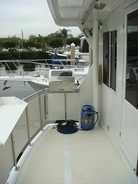 1987 Jefferson Motoryacht