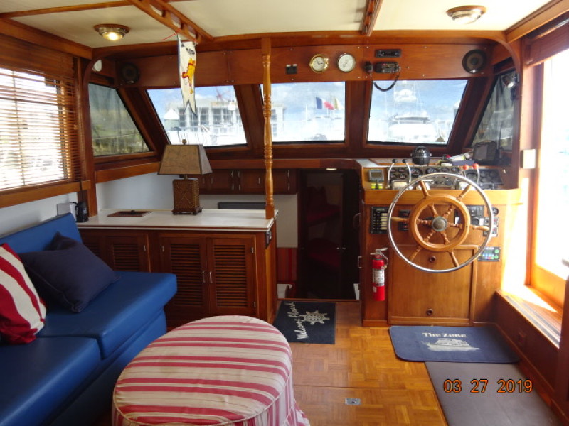1987 Jefferson Motoryacht