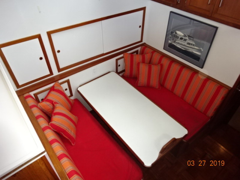 1987 Jefferson Motoryacht