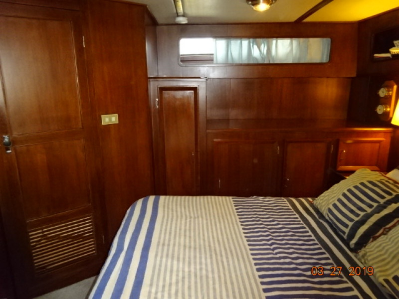 1987 Jefferson Motoryacht