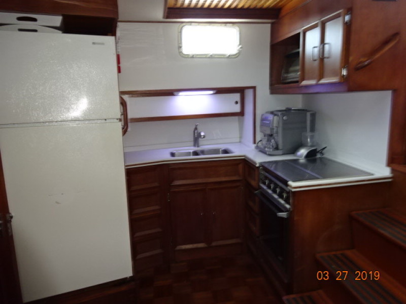 1987 Jefferson Motoryacht