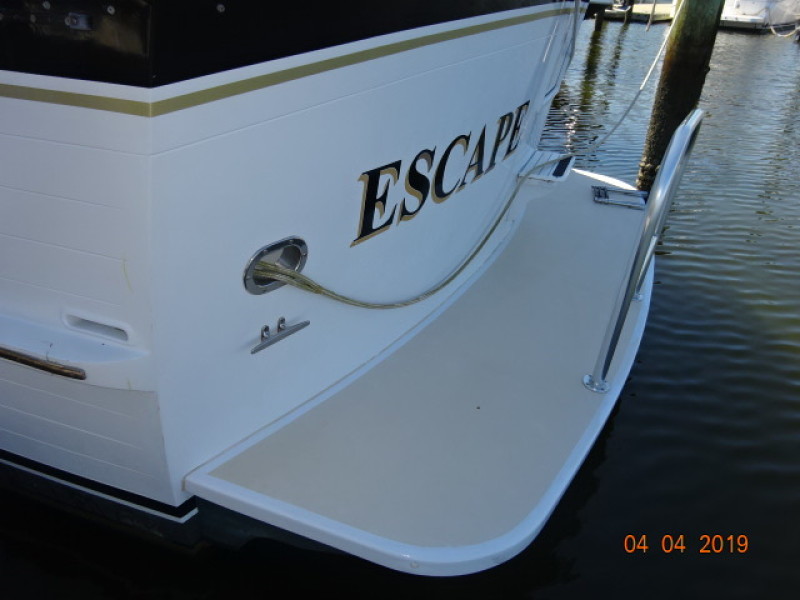 1986 DeFever Raised Pilot House