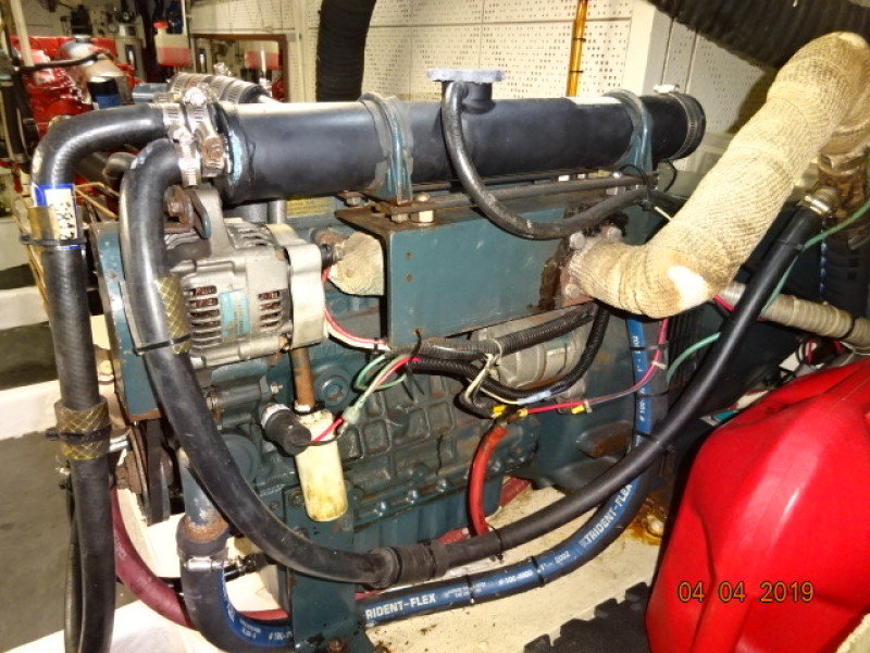 1986 DeFever Raised Pilot House