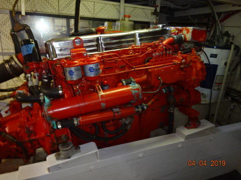 1986 DeFever Raised Pilot House