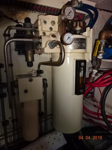1986 DeFever Raised Pilot House