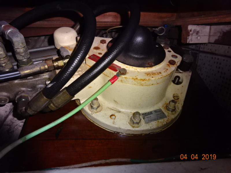 1986 DeFever Raised Pilot House