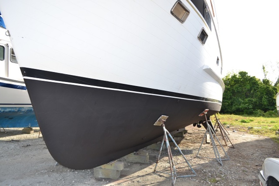 1986 DeFever Raised Pilot House