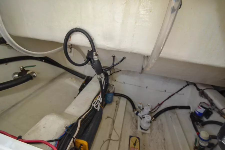 2014 Cobia 237 Cc 23