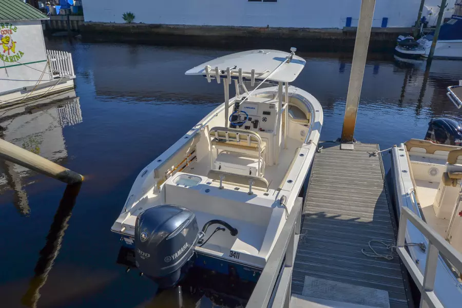 2014 Cobia 237 Cc 33