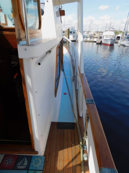 1982 DeFever 44