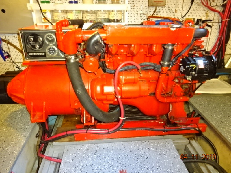 1985 Jefferson motor yacht
