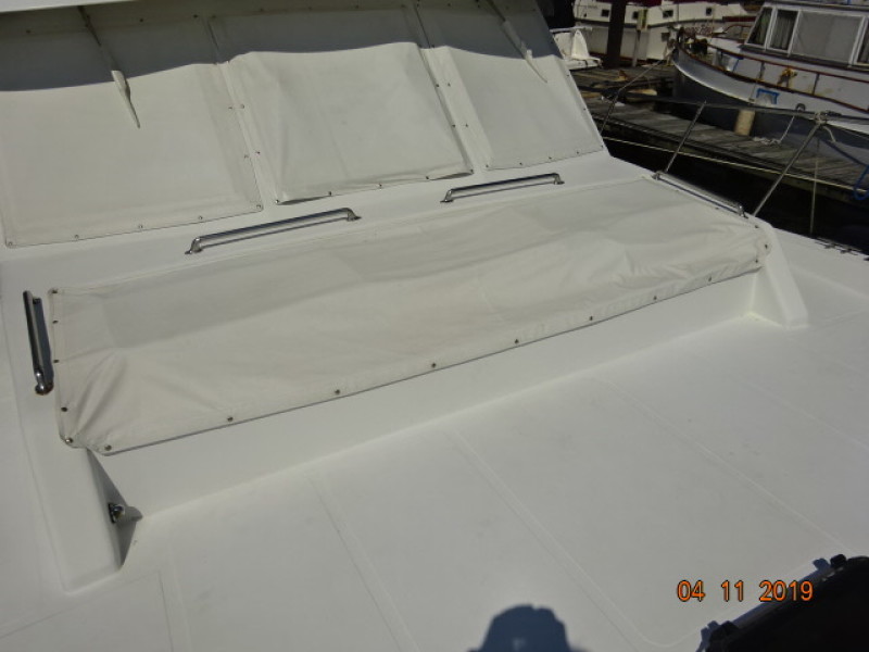 1985 Jefferson motor yacht