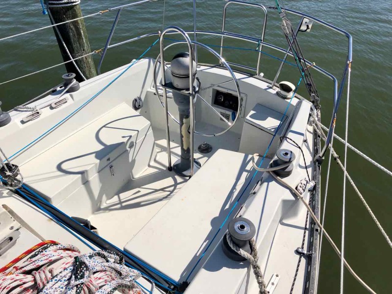 1983 C&C 1 stateroom mark II 29