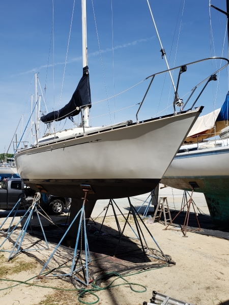 1983 C&C 1 stateroom mark II 29