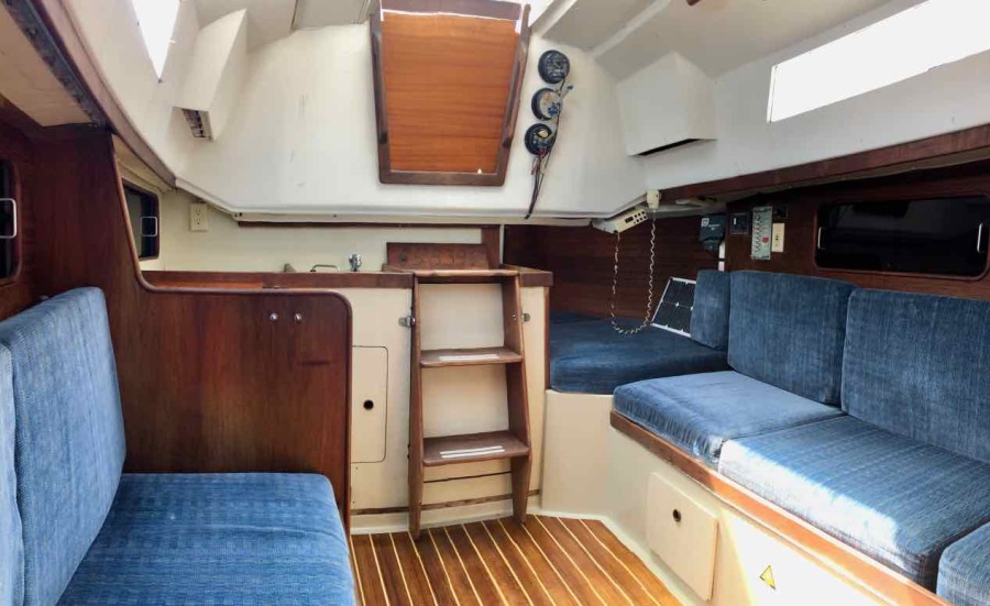 1983 C&C 1 stateroom mark II 29
