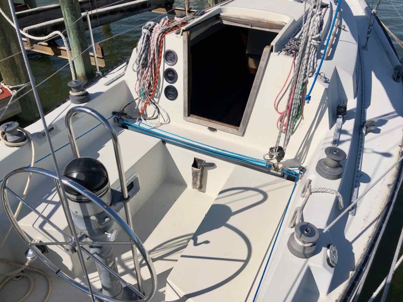 1983 C&C 1 stateroom mark II 29