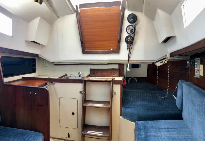 1983 C&C 1 stateroom mark II 29