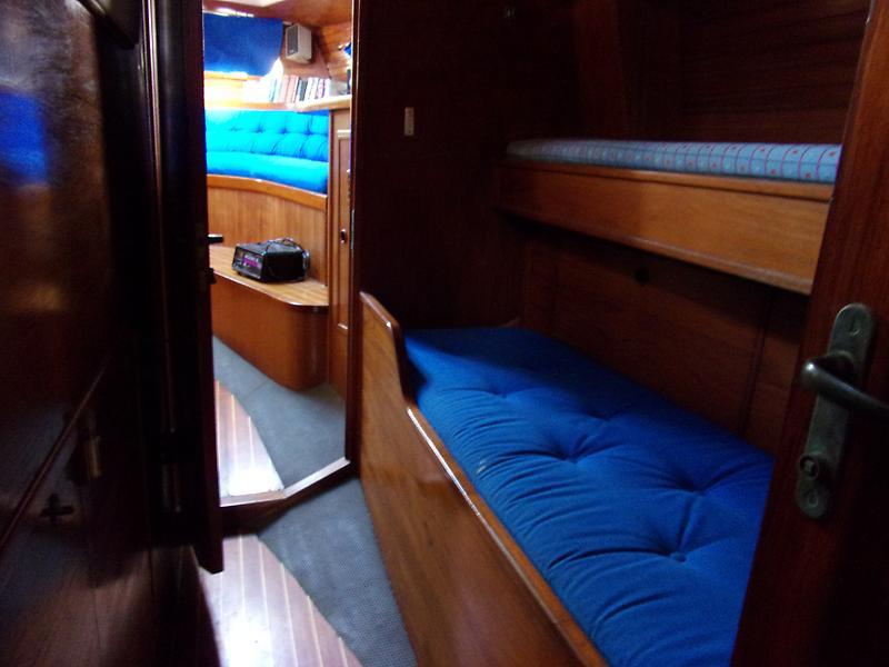 1984 Wauquiez Amphitrite Ketch