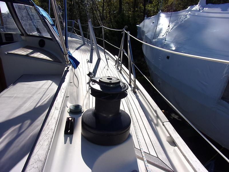 1984 Wauquiez Amphitrite Ketch