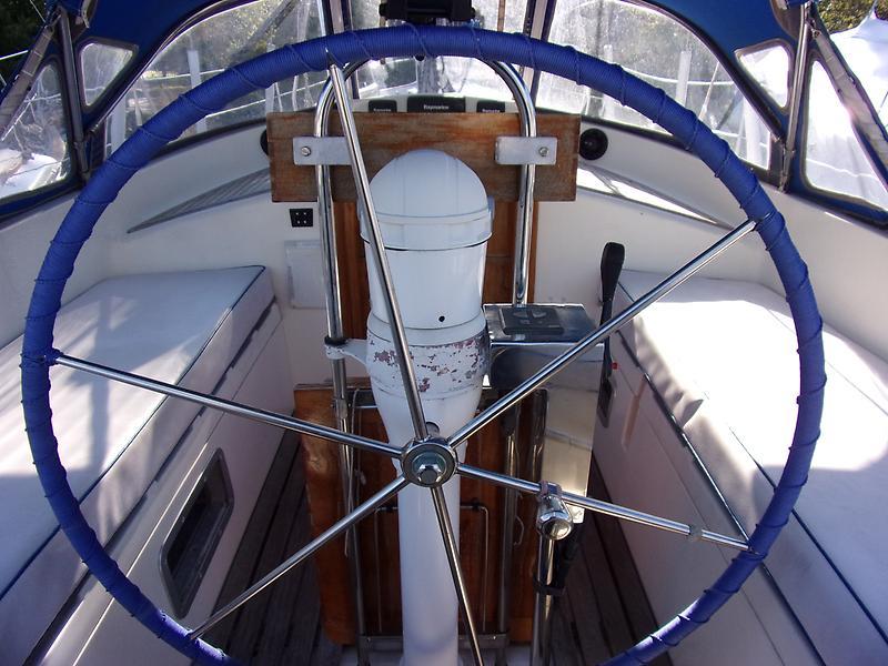 1984 Wauquiez Amphitrite Ketch