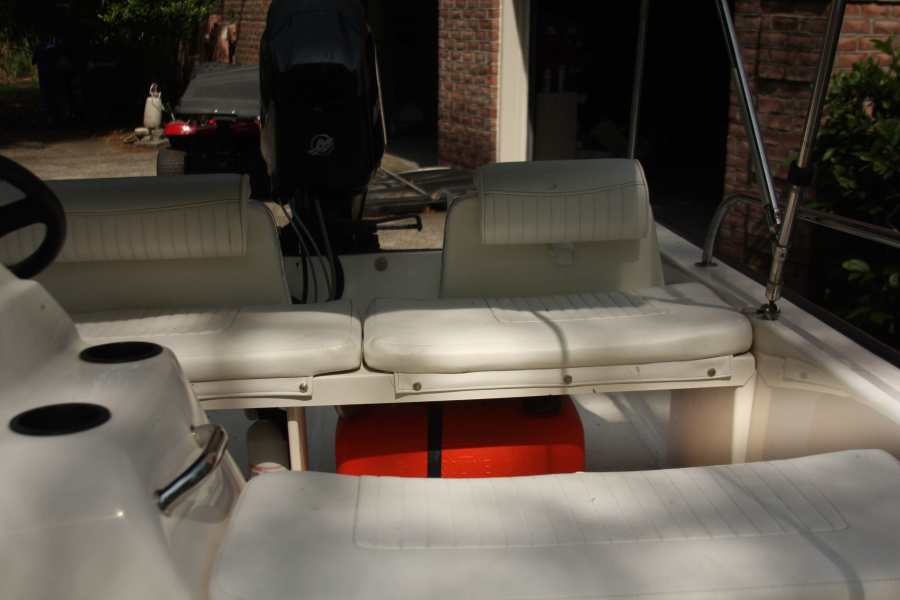 2008 Boston Whaler 15 sport