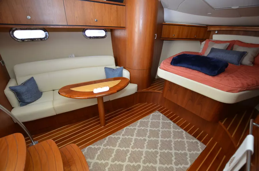 2008 Tiara Yachts 35 Sovran