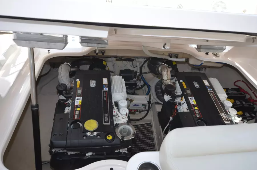 2008 Tiara Yachts 35 Sovran