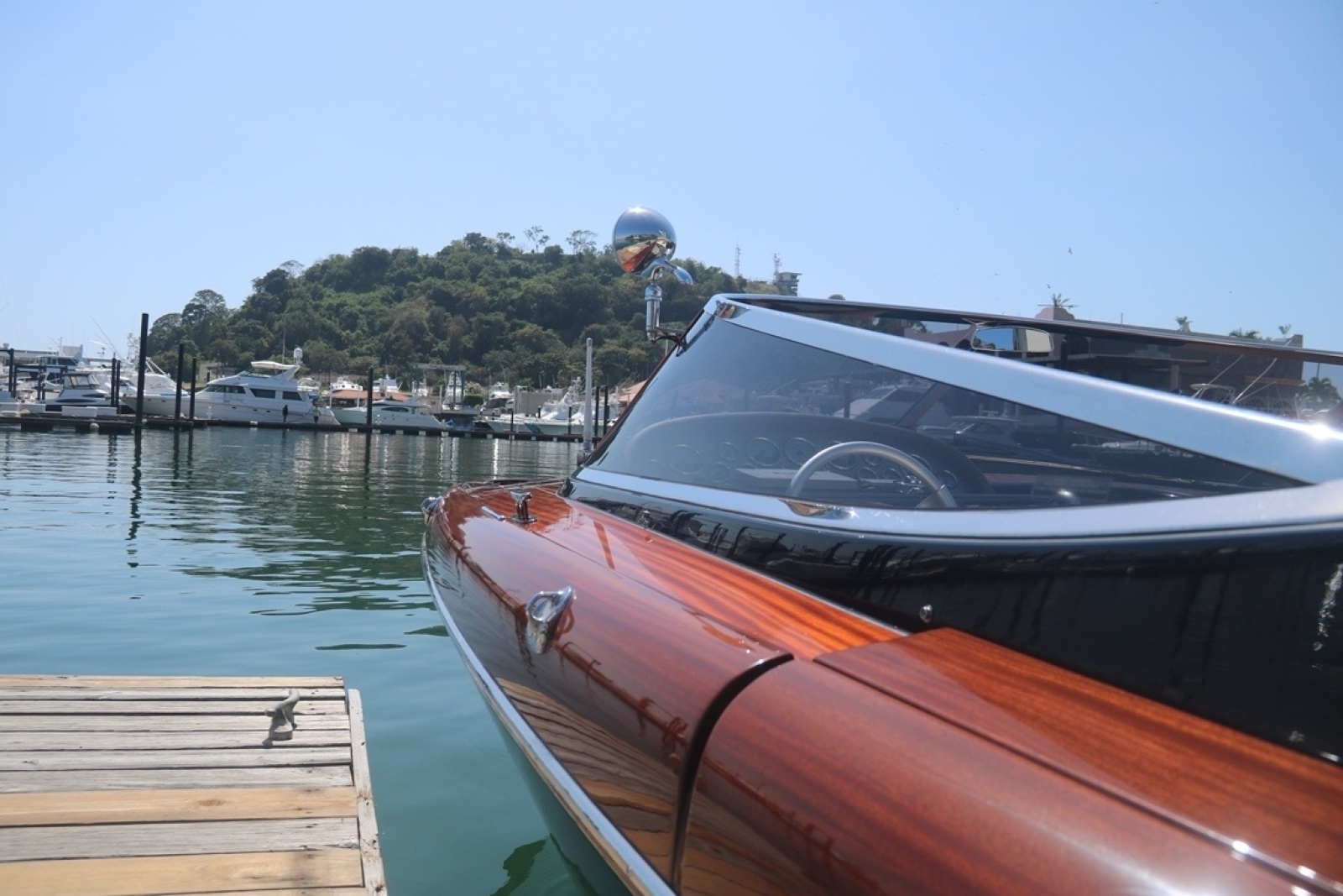 BABY SHA  33ft Riva Yacht For Sale