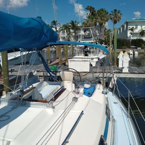 2001 Bavaria Bavaria 37
