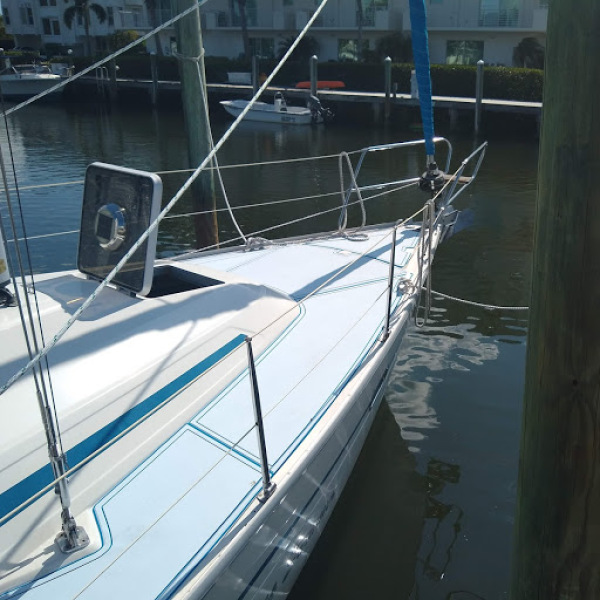 2001 Bavaria Bavaria 37