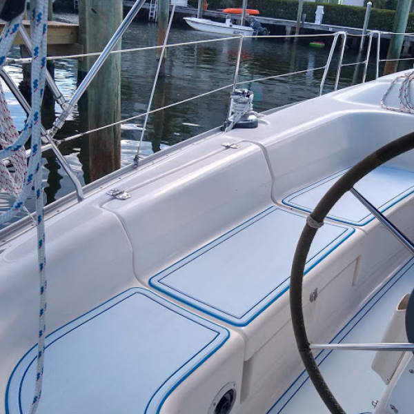 2001 Bavaria Bavaria 37