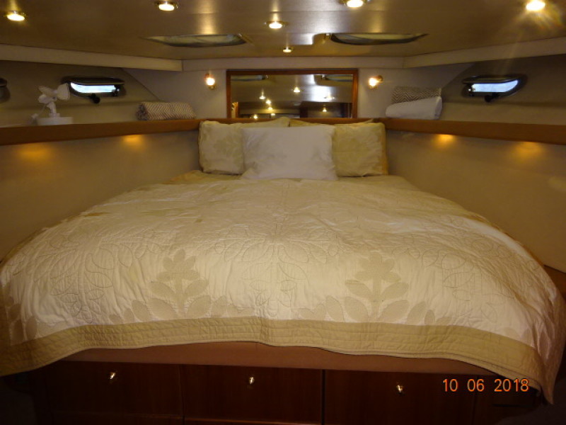 1998 Bayliner 4788