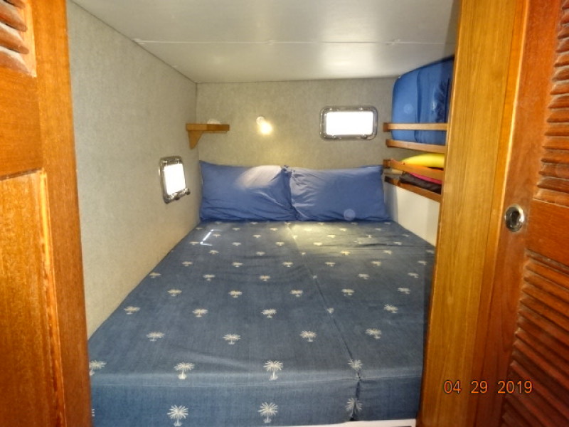 2006 Endeavour 44 Trawler cat