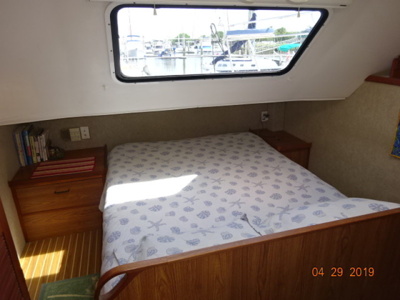 2006 Endeavour 44 Trawler cat