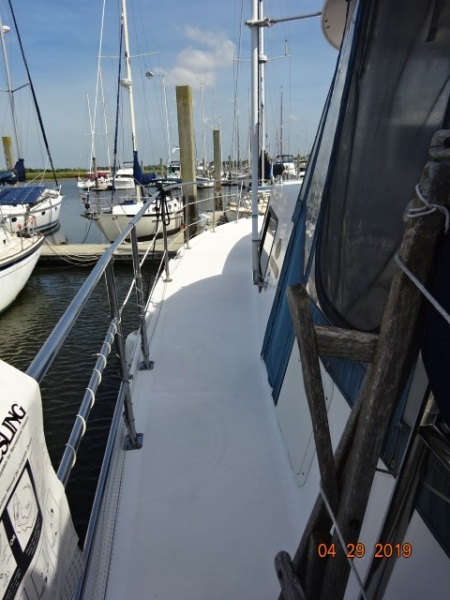 2006 Endeavour 44 Trawler cat
