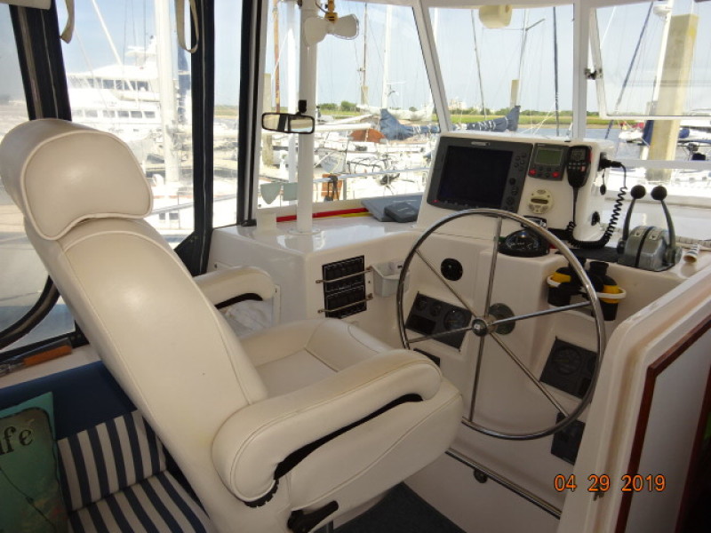 2006 Endeavour 44 Trawler cat